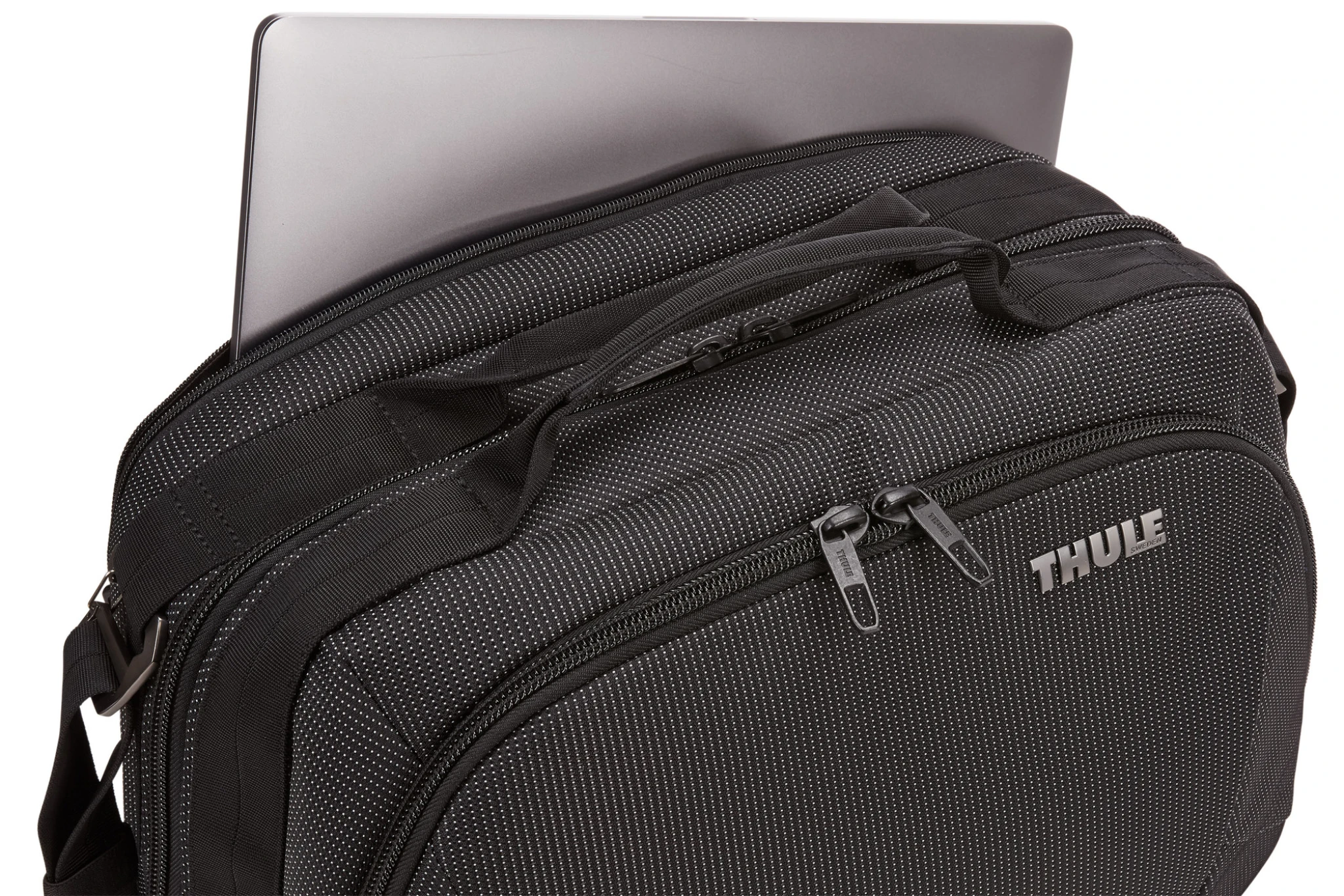 Thule Crossover 2 Boarding Bag 25L. Black Thule Crossover 2 Boarding Bag 25L. Black