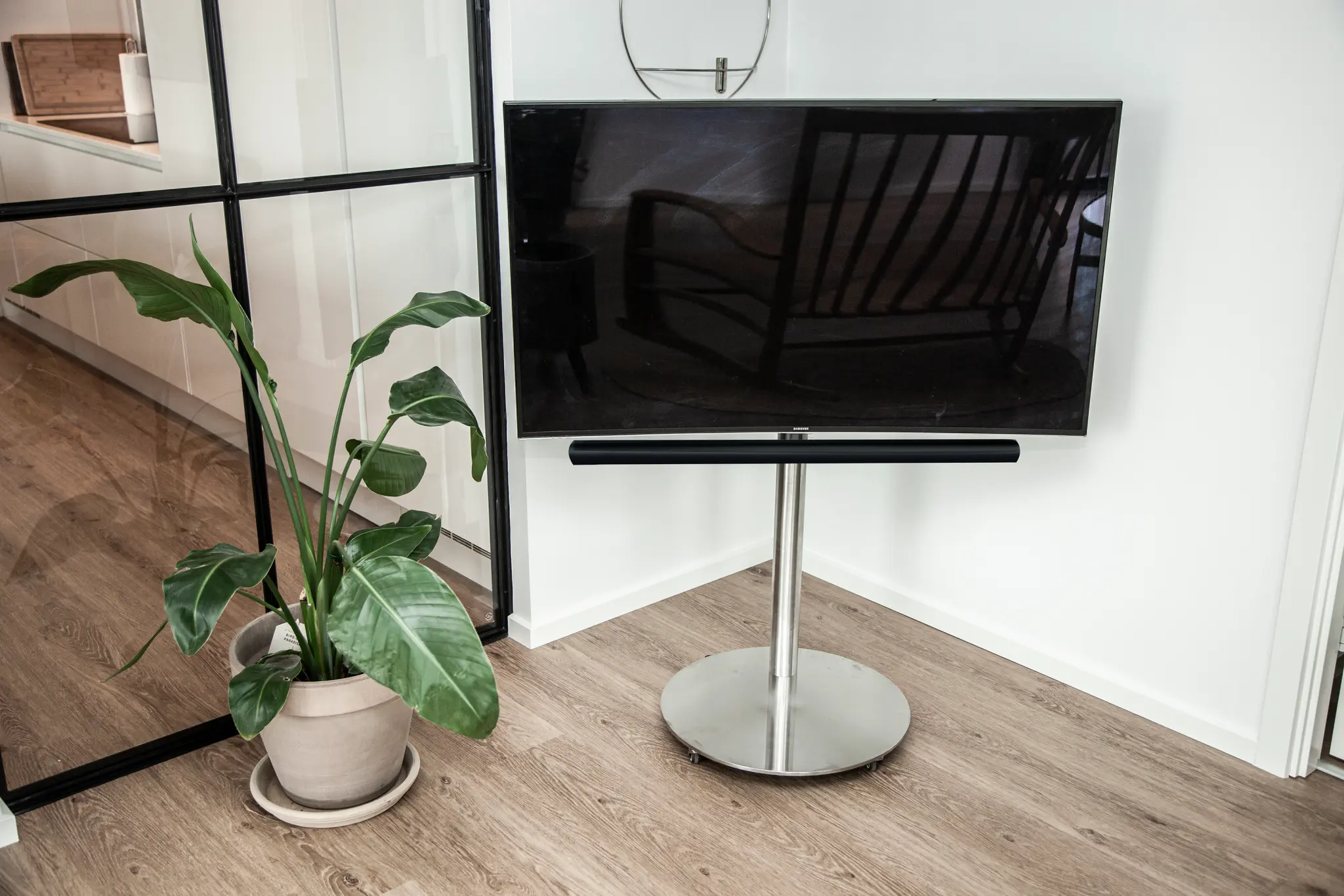Sinox Soundbar Bracket for Sinox StandView. Black