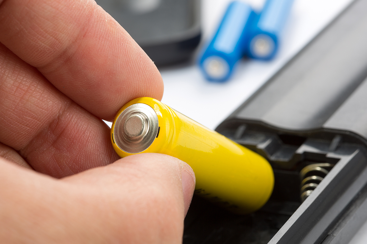 Uniross_AdobeStock_50578846