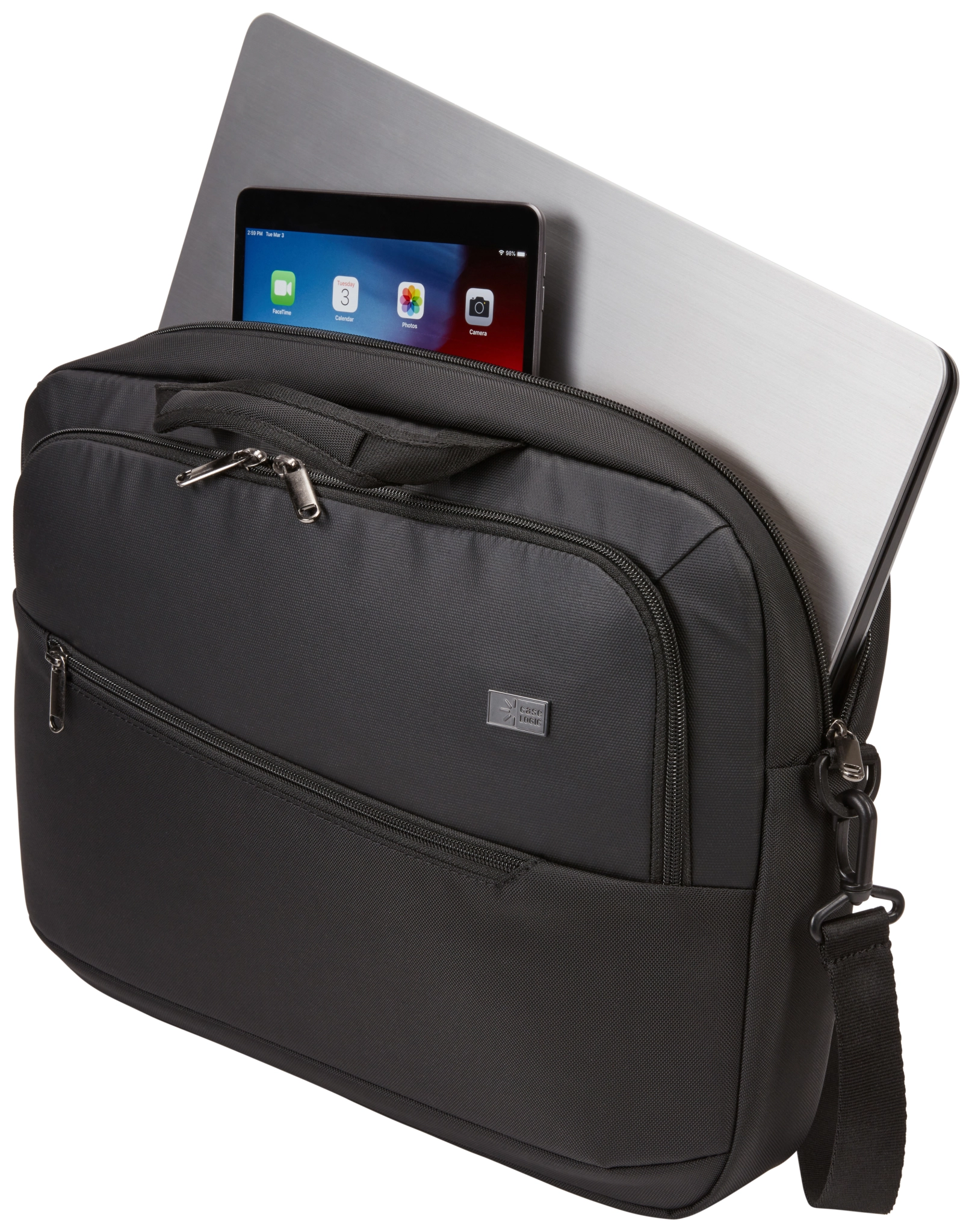 Case Logic Propel 15.6" Attaché. Black