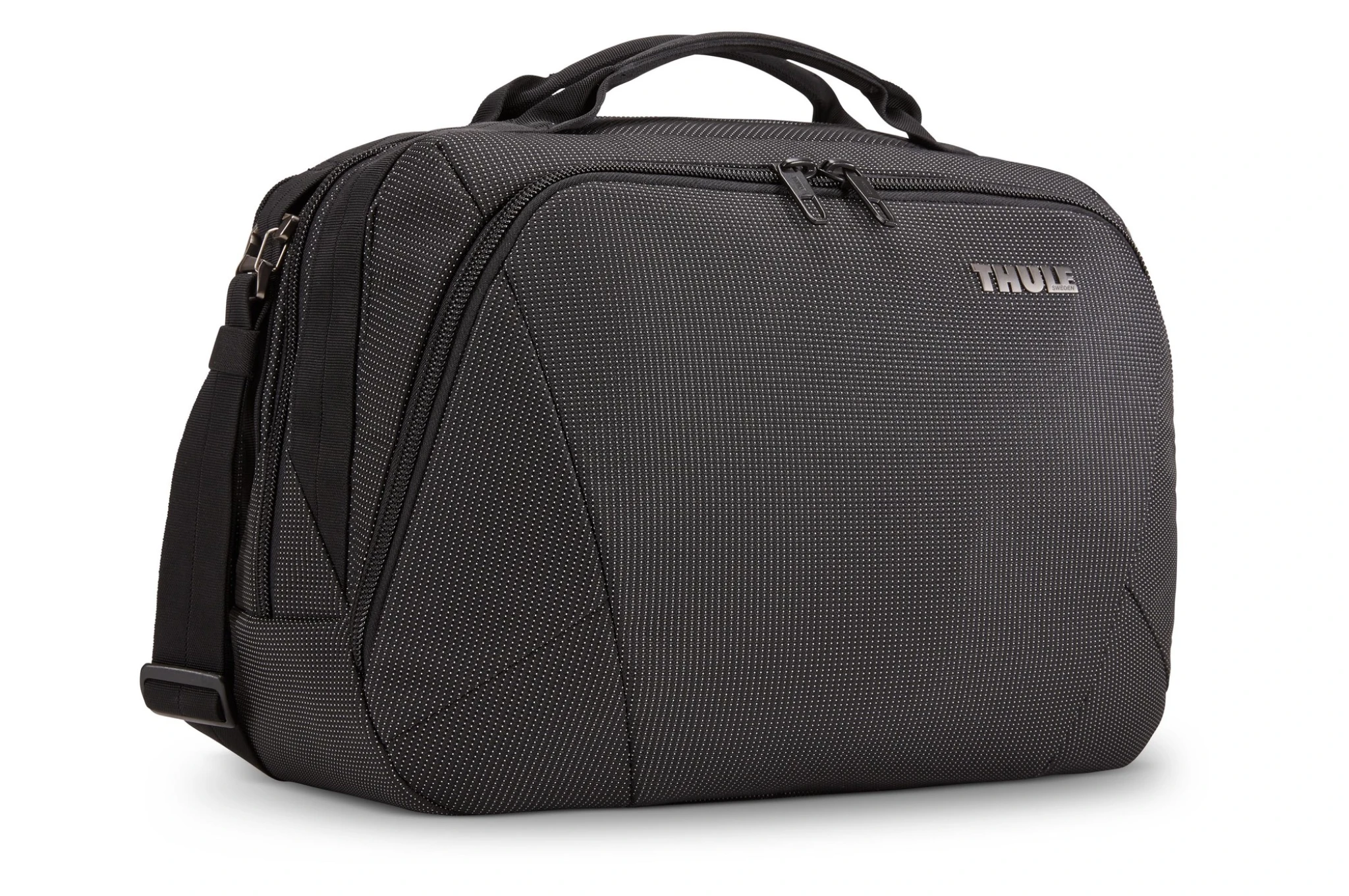 Thule Crossover 2 Boarding Bag 25L. Black Thule Crossover 2 Boarding Bag 25L. Black