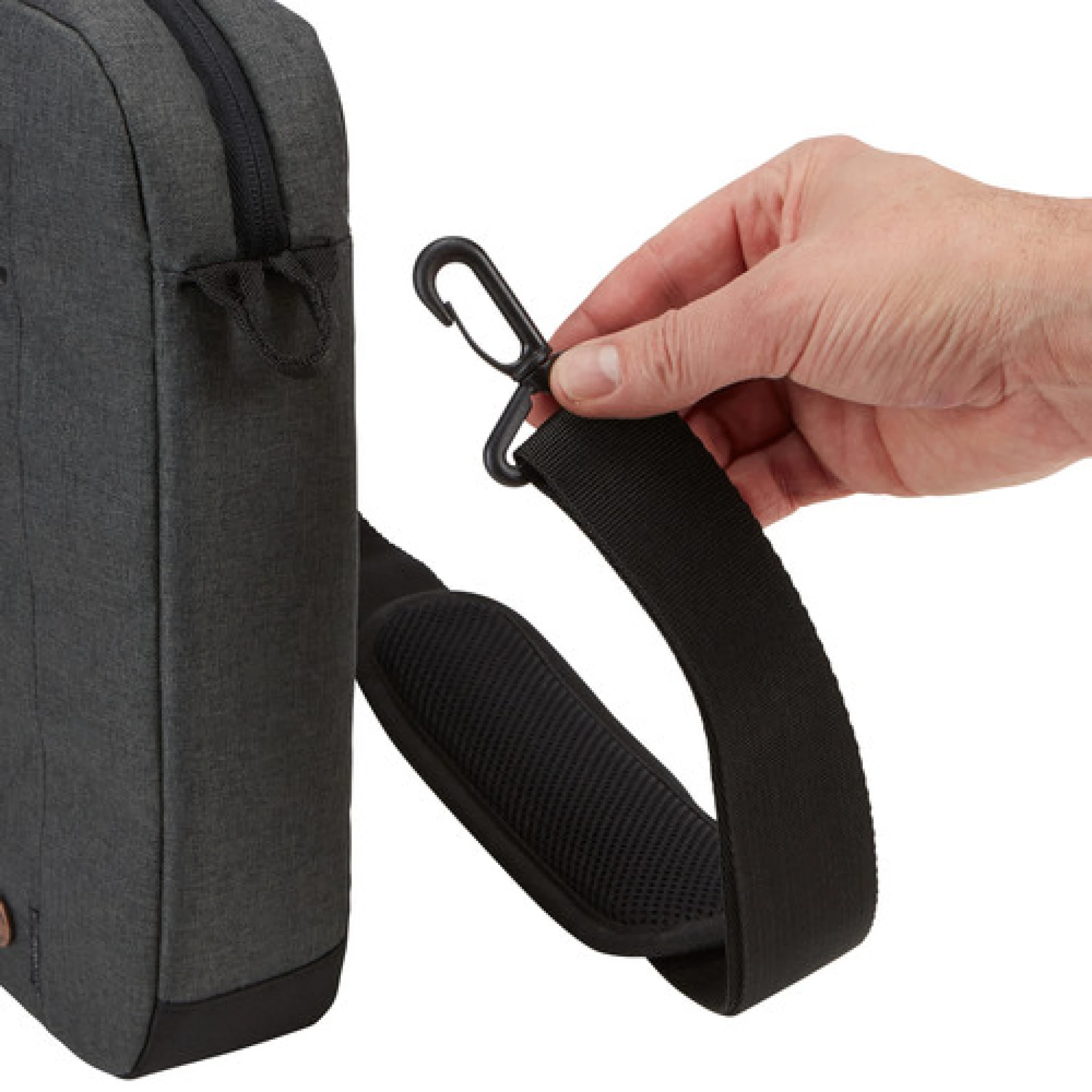 Case Logic Era 15.6" Laptop Attaché. Black
