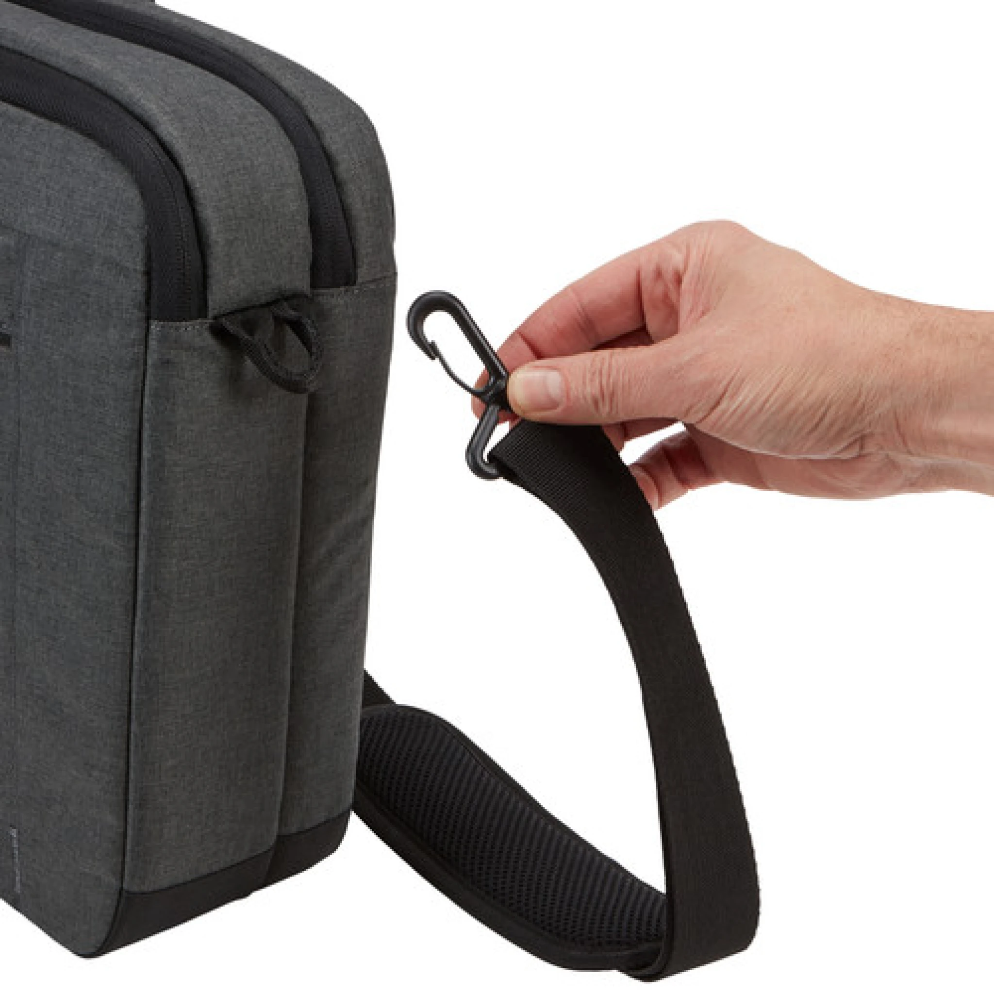 Case Logic Era 15.6" Laptop Bag. Black