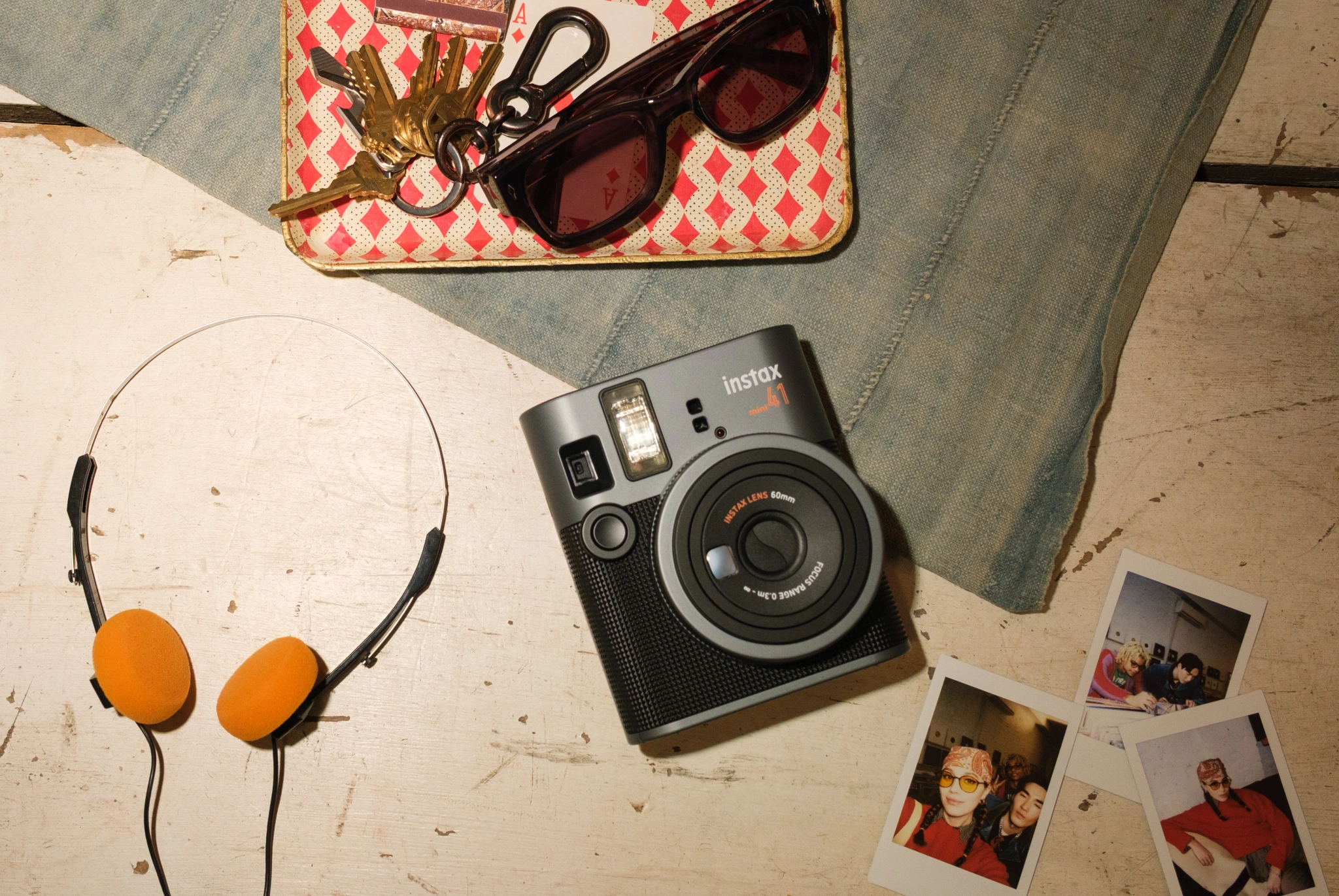INSTAX Mini 41. Black